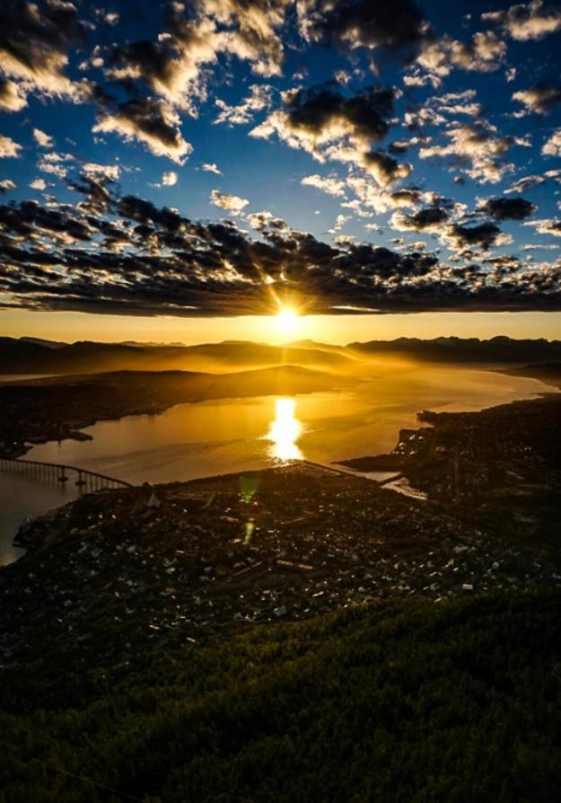 Appartamento Rom Sentralt I Tromsø Esterno foto